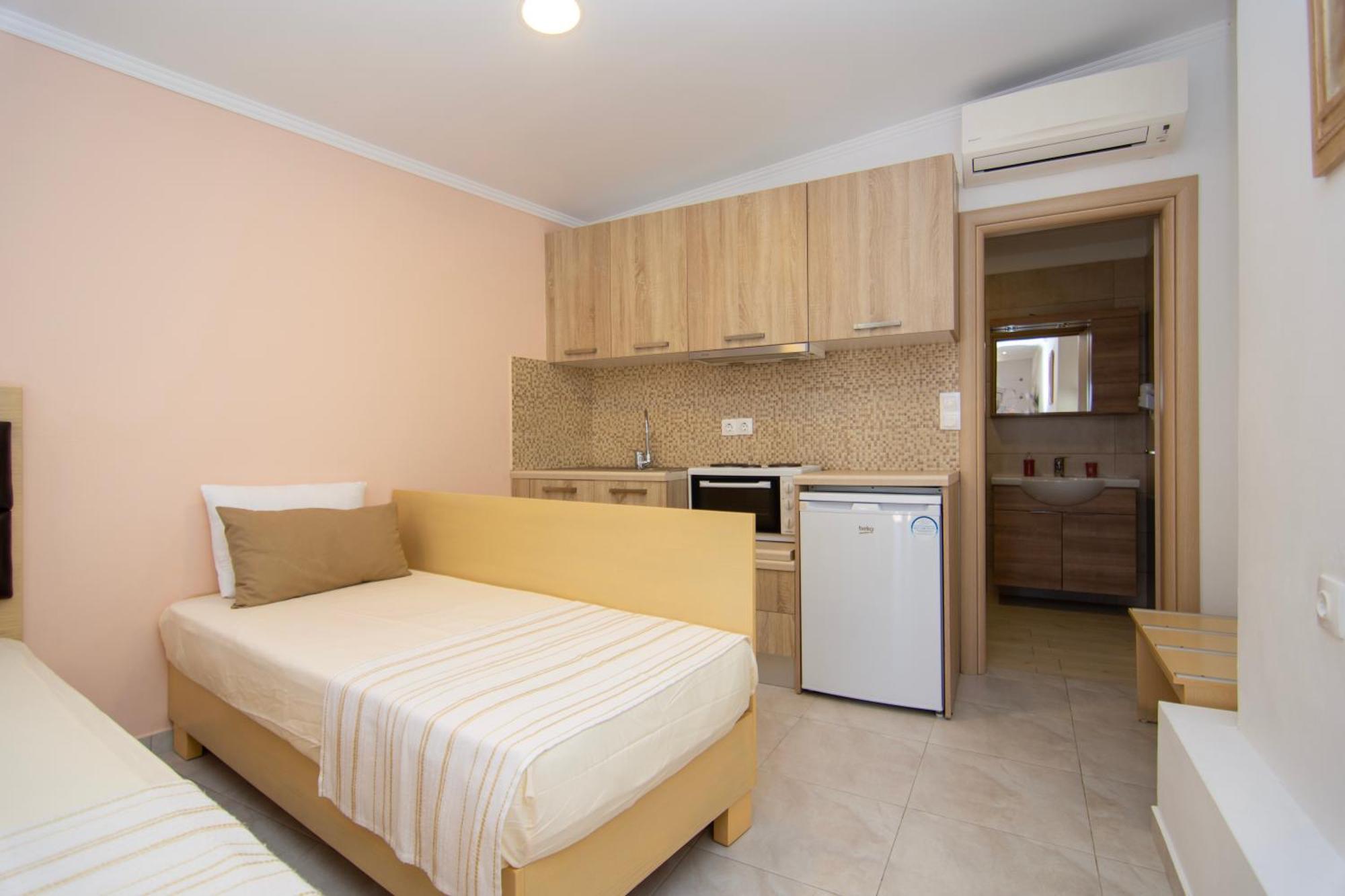 פרדיקה Hotelsunnybeachgr מראה חיצוני תמונה